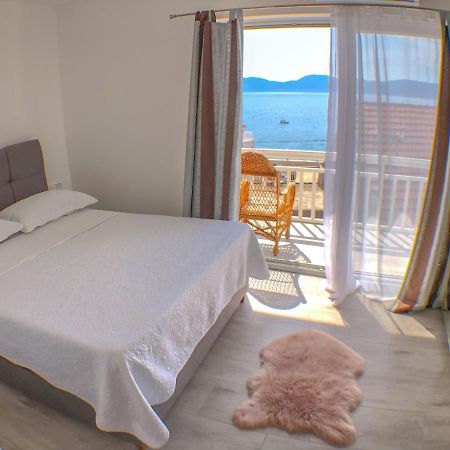 Apartments By The Sea Gradac, Makarska - 13181 Gradac  Exterior foto